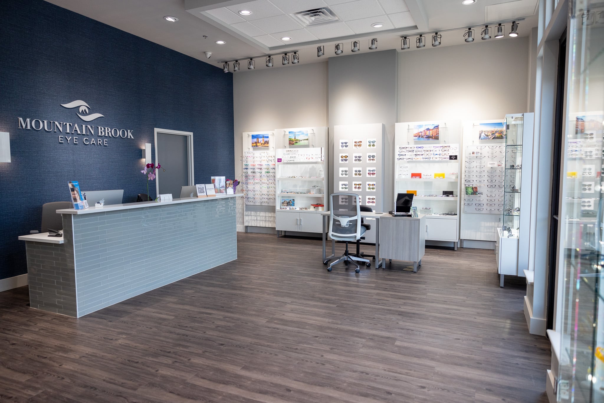 reception - Mountain Brook Eye Care